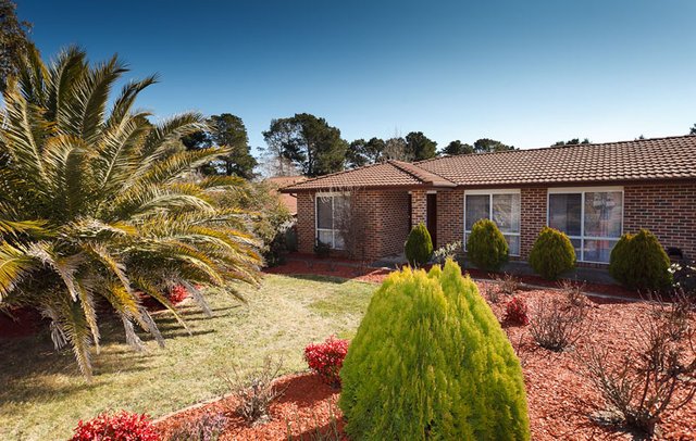 34 St John Crescent, ACT 2615