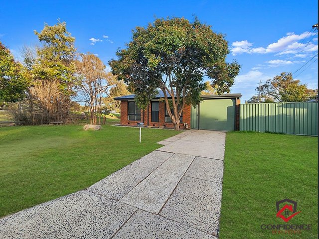 8 Bosworth Circuit, ACT 2902