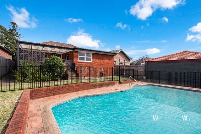 1 Learmonth Street, NSW 2045