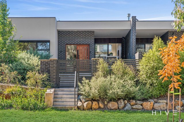 3/8 Powlett Street, ACT 2617