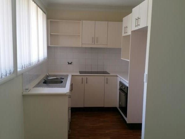 2/15 Alpha Road, NSW 2570