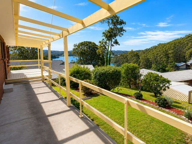 11 Gem Crescent, NSW 2546