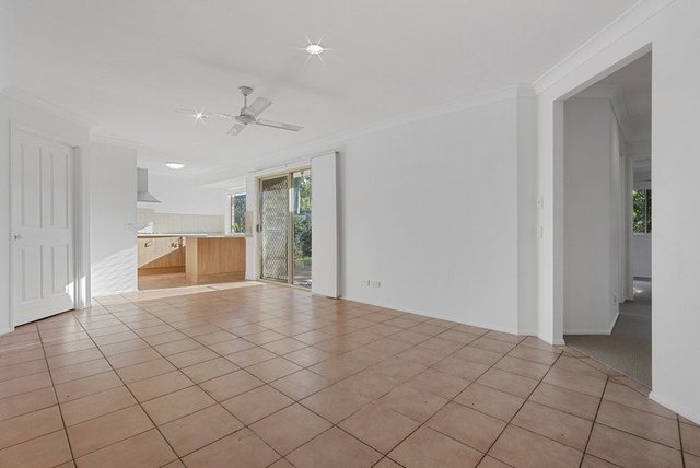 114 Silkyoak Circuit, QLD 4018
