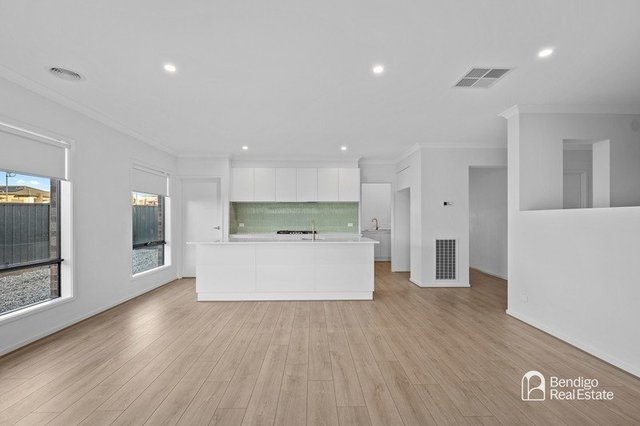 22 Neon Crescent, VIC 3551