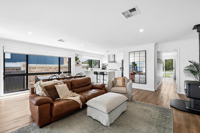 42 Alpine Ash Way, NSW 2620