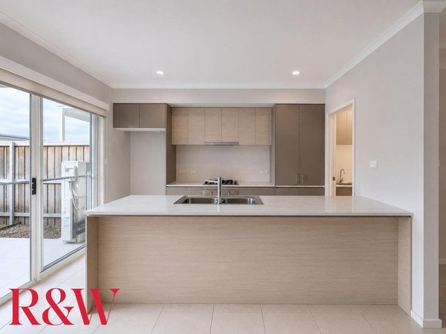 44 Romney Street, NSW 2570