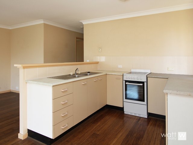 8 Rose Crescent, QLD 4018