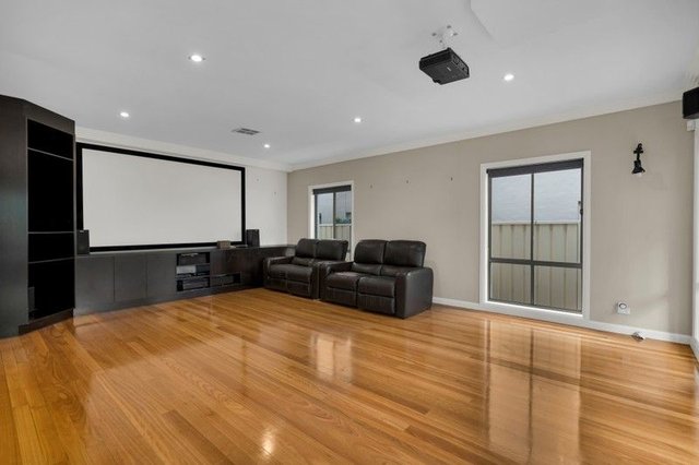 43 Hickson Circuit, NSW 2567