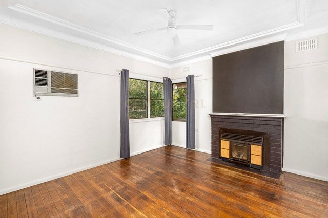 4 Church Street, NSW 2570