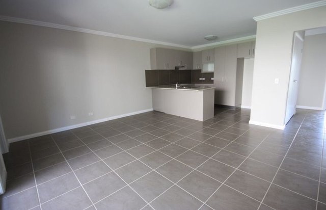 5/29 Lorimer Crescent, NSW 2570
