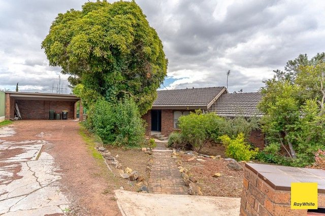 8 Hakea Street, VIC 3550