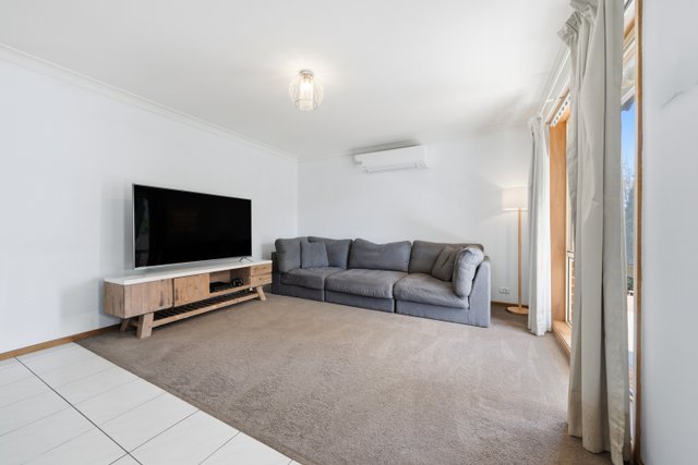 18A Wootton Crescent, ACT 2906