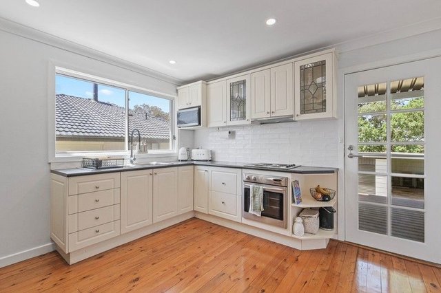 34 Berallier Drive, NSW 2570
