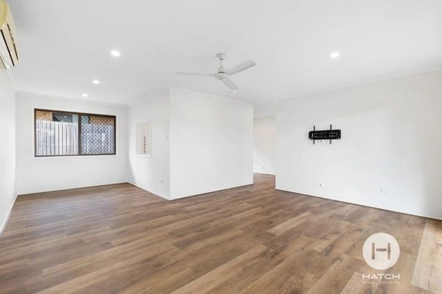 1 Darnum Court, QLD 4130