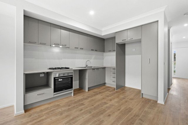 10 Nova Walk, VIC 3217