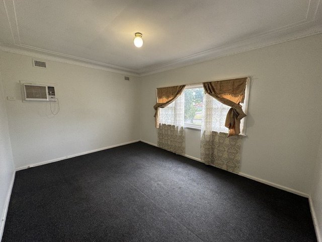 24 Leighton Street, NSW 2766