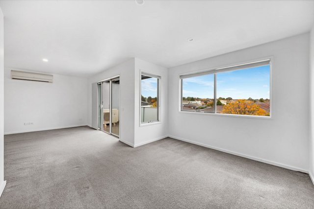 18/4 Sapling Street, ACT 2914