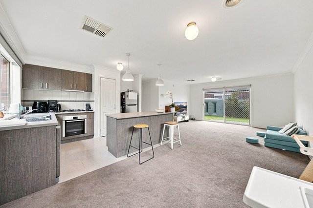14 Southampton Drive, VIC 3910