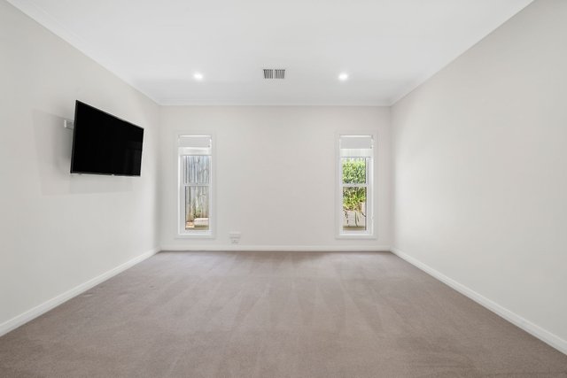 25 Warne Street, NSW 2583