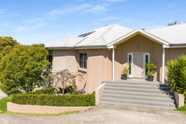 8 Young Road, NSW 2577