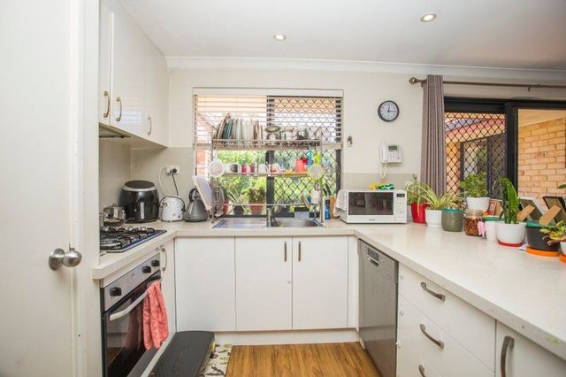 4/15 Ellam Street, WA 6102