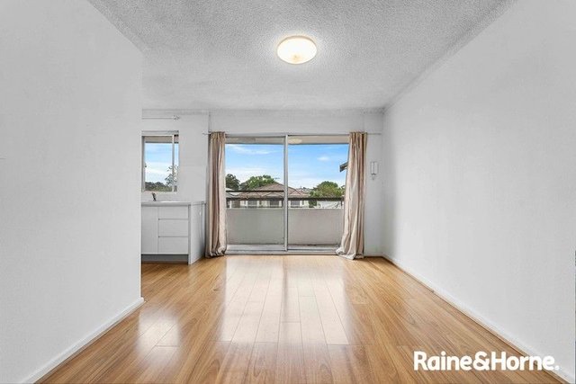 42/88-92 Hughes Street, NSW 2166