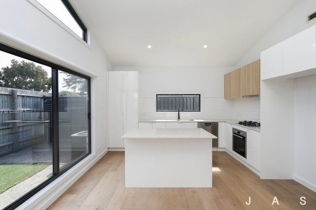3/6 Corrigan Avenue, VIC 3012