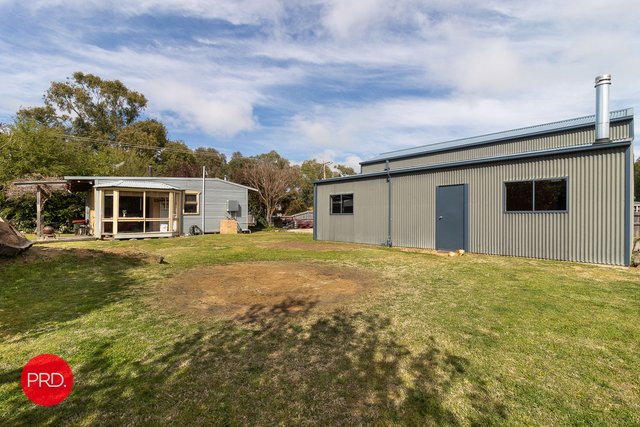 18 Forster Street, NSW 2621