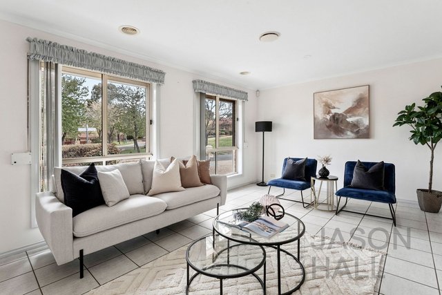 21 Tyenna Close, ACT 2914
