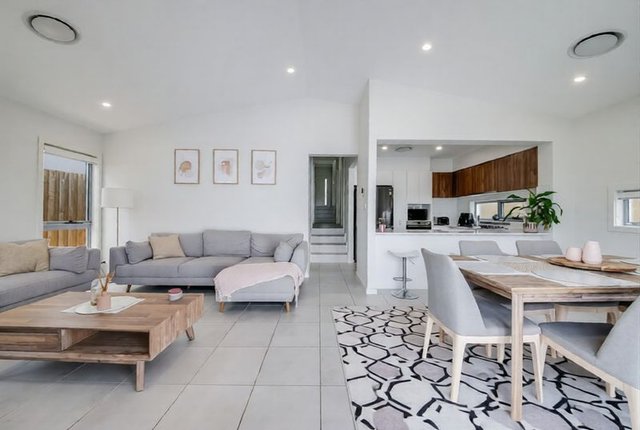 143 Liz Kernohan Drive, NSW 2570