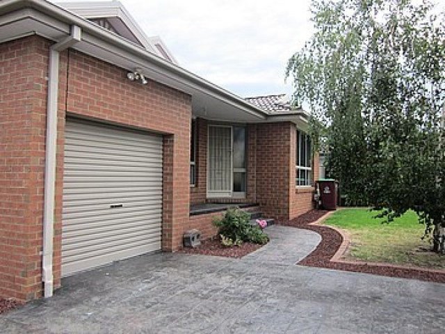 1/13 Landhill Court, VIC 3803