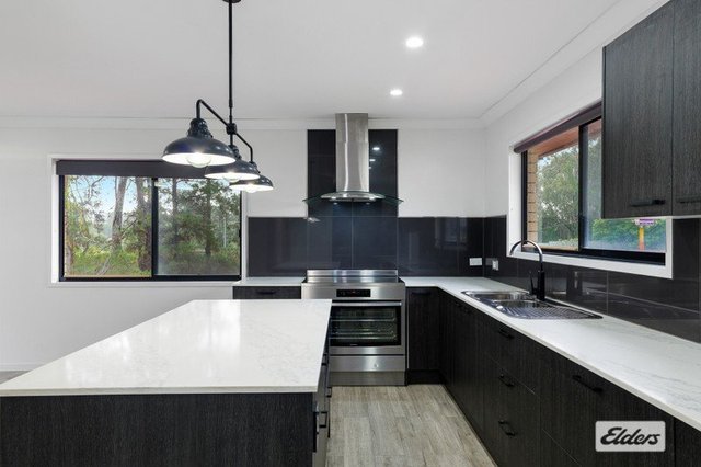 122-124 Springlands Drive, QLD 4127