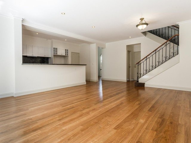 4/10 Hurstford Close, WA 6011