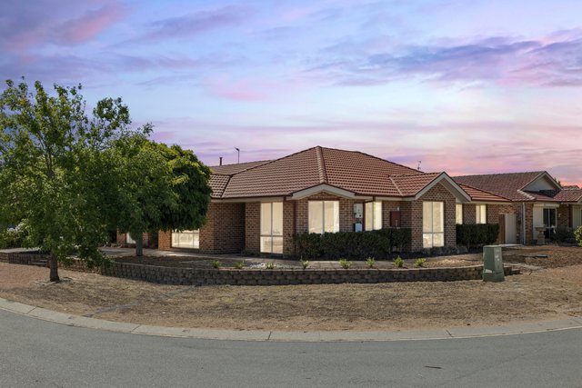 5 Henry Sutton Circuit, ACT 2615
