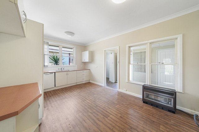 19 Christopher Avenue, NSW 2570