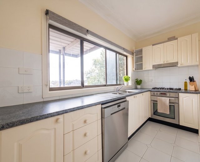 1 Wharf Road, NSW 2217