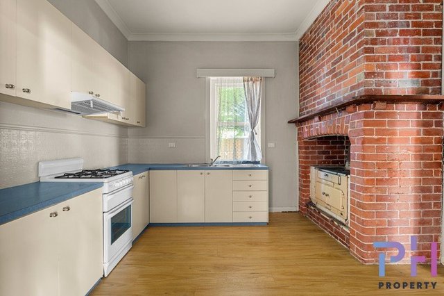 6 Condon Street, VIC 3550