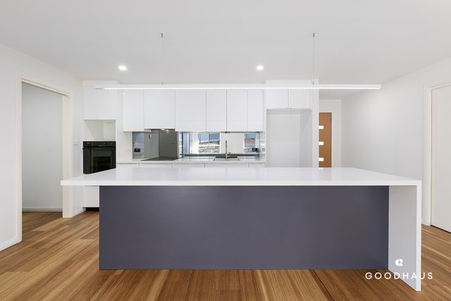 2/10A Lyster Place, ACT 2615