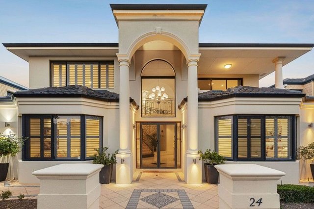 24 Jacana Circle, WA 6018