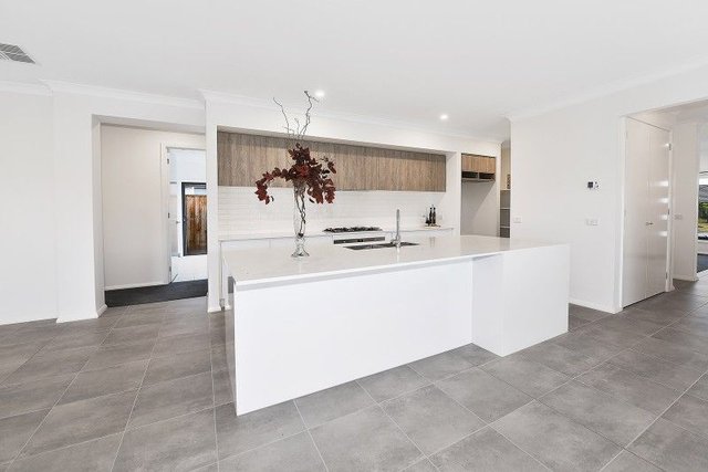 93 Madisons Avenue, VIC 3427