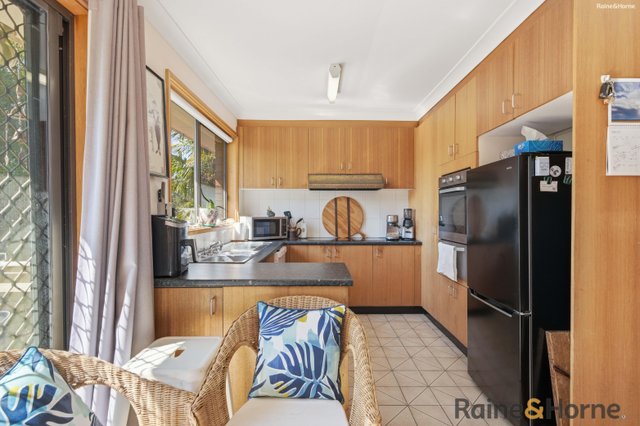 4/4 Eric Fenning Drive, NSW 2536
