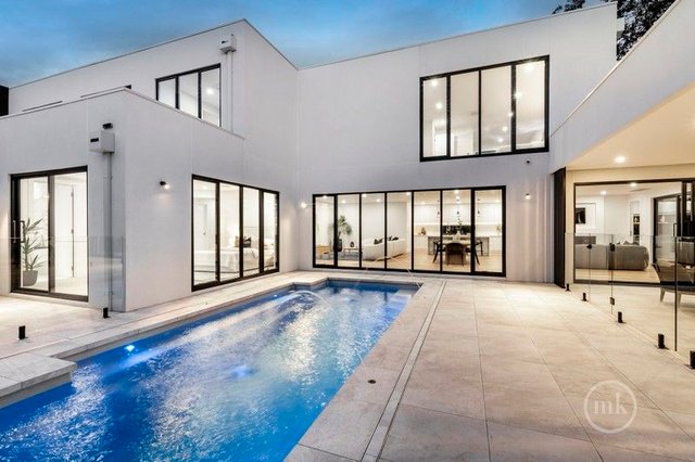 10 Prominence Court, VIC 3090