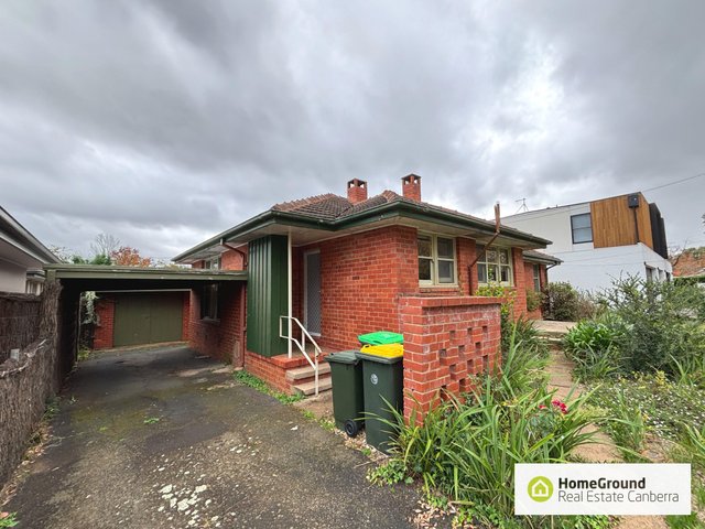 4 Barron Street, ACT 2600