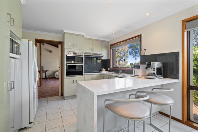 8 Lodder Place, ACT 2905