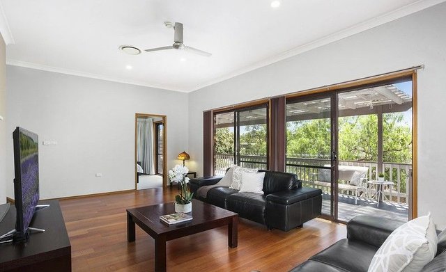18 Hobart Place, NSW 2234
