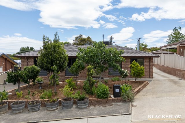 48 Couchman Crescent, ACT 2905