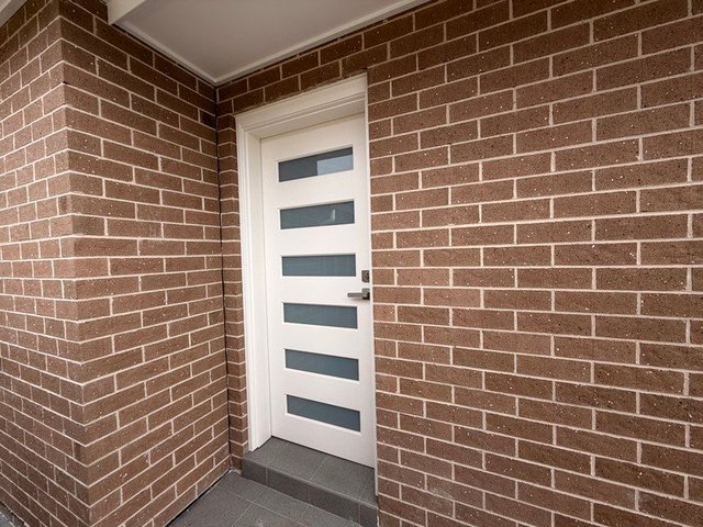 8A Lapwing Way, NSW 2761