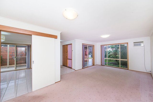 15 Foxlow Close, ACT 2913