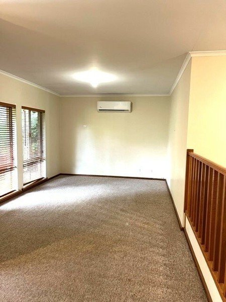 4 Flame Court, SA 5072