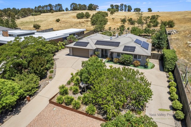 19 Clayton Street, NSW 2582